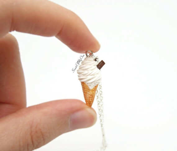 バニラ99アイスクリームチャーム - ネックレス/チャーム - ジュエリー