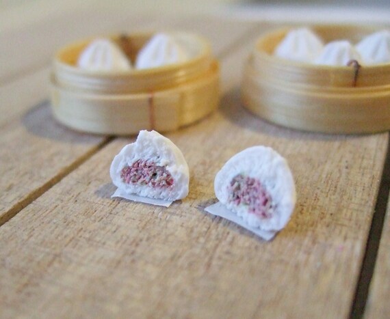Food & Drink Cakes Dolls House Miniatures Buns in a Floral Round Box 