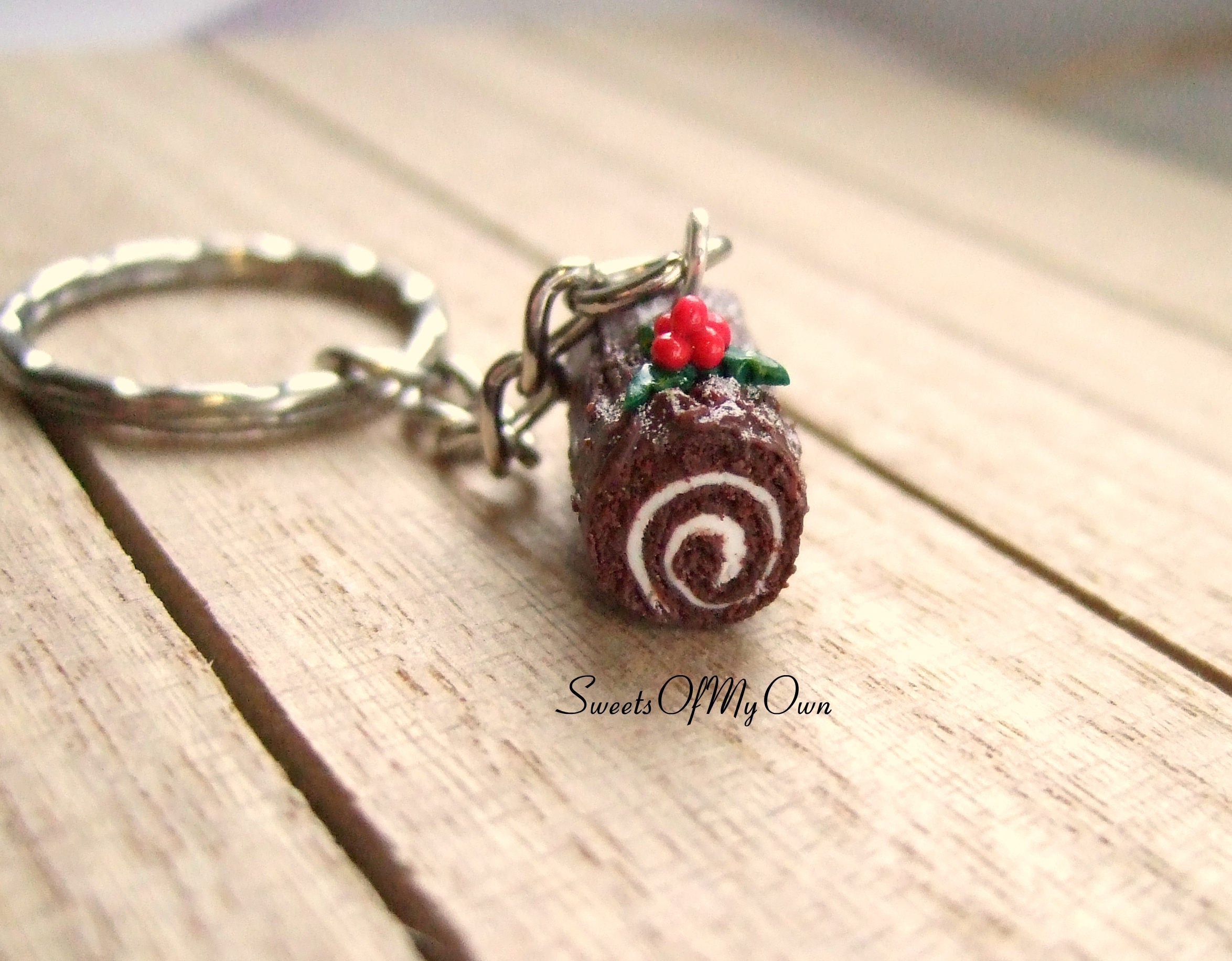 Yule Log Keychain - Christmas Chocolate Yule Log - Christmas Keyring ...