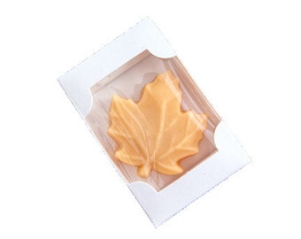 Mansfield Maple 1.7oz Large Leaf Maple Candy Favor w/White Box (Case of 24)