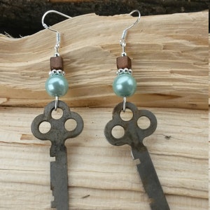 Antique Key Earrings, Antique Key Rusty Green Sterling Silver Earrings, Key Sterling Silver Earrings, Rusty Key Earrings, Green Key Earrings