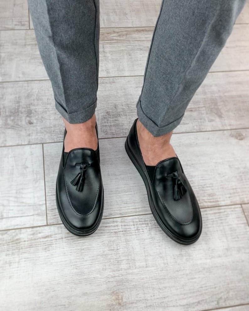 Luxorius Herrloafers i Mocka med Tofsar | Snygga Herrskor i Premium Läder | Eleganta Äkta Läderskor för Bröllop | Skor Present Black leather