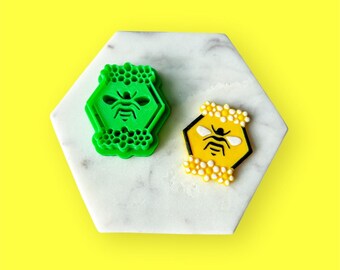 Bee Clay Cutter, Polymer Clay Cutter, Honeycomb Clay Cutter, Spring Clay Cutter, Detailed Clay Cutter