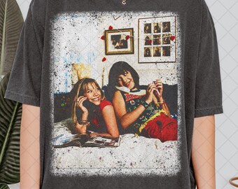 Comfort Colors Lizzie Vintage Polaroid Photo Hillary Duff Essential T-Shirt, Gift For Man & Woman Unisex TShirt
