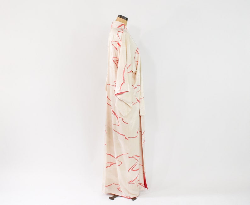 Japanese Kimono Jacket 1940s Ivory Silk Long Kimono Ombre Lining Kimono