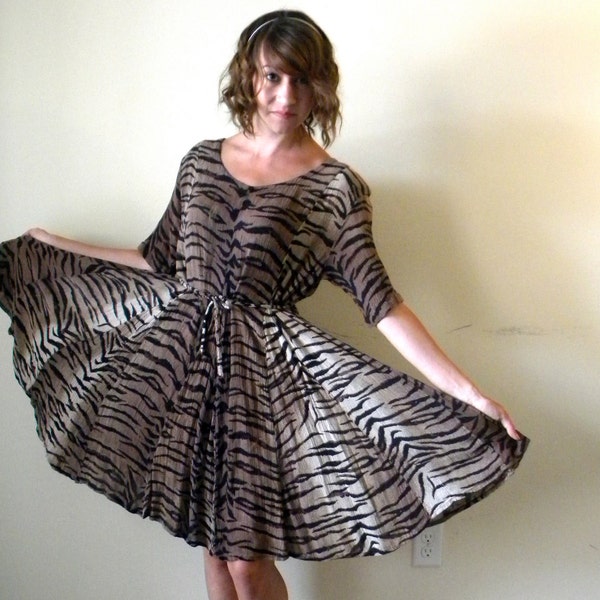 RESERVED for boutiquevolfe... Wild Cat 80s Brown & Black Animal Print Day Dress, Medium