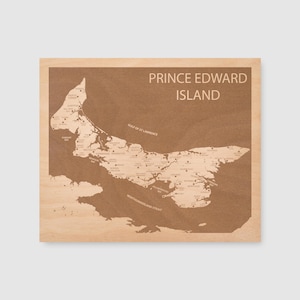 Art de carte de l'Île-du-Prince-Édouard, cadeaux canadiens, cadeau de fiançailles de mariage personnalisé, cadeau d'anniversaire en bois, carte en bois gravée, cadeau pour les parents