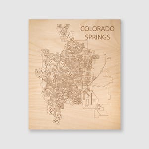 Art de carte de Colorado Springs, décoration murale en bois, plan des rues de la ville sur bois, cadeaux personnalisés gravés, cadeau d'anniversaire pour petit ami, cadeau personnel
