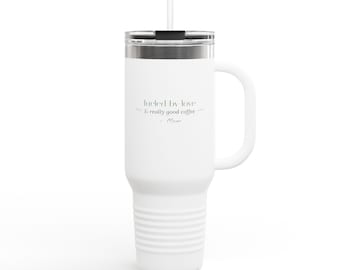 Vaso para mamá / "Impulsado por el amor y un café realmente bueno" / Vaso térmico de 1,2 litros / Regalo para el Día de la Madre / Regalo para la mamá amante del café / Taza para mamá