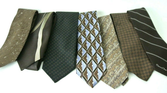 7 Men's Vintage Assorted Brown Neck Dress Ties Des
