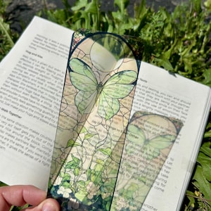 Maanvlinder boekenlegger – Betoverende vlinderkunst, mystiek natuurcadeau, hemels boekenaccessoire, vlindercadeau