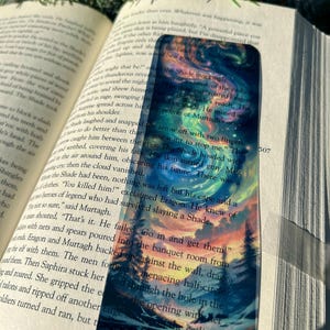 Northern Lights Forest Bookmark for Book Lovers | Handmade Aurora Borealis Bookmark | Gift for Nature Lovers | Book Lover Gift