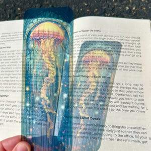 Gorgeous Jellyfish Bookmark – Cosmic Ocean Art, Mystical Sea Creature, Unique Gift for Ocean Lovers
