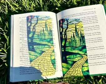 Wizard of Oz Bookmark – Handmade Oz Bookmark, Dorothy and Toto, Classic Movie Gift, Fantasy Book Lover Bookmark, Wizard of Oz Collectible