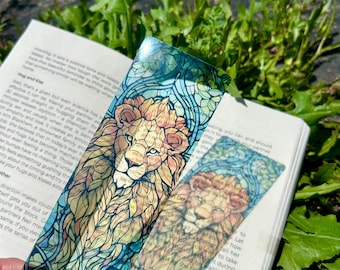 Roar of the Wild Lion Bookmark, Bold Jungle King Design, Fierce and Empowering Gift for Readers, Lion Bookmark