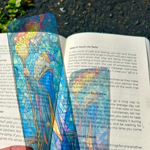 Magical Wizard Bookmark – Enchanting Wizard Art, Fantasy Themed Gift, Perfect for Book Lovers and Fantasy Enthusiasts