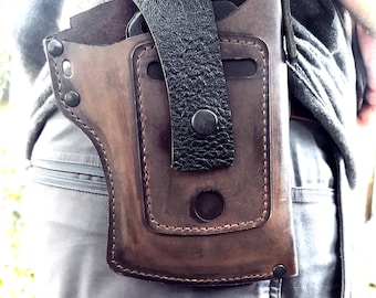 Handgemaakte leren iPhone-riemholster: tactische stijl en bescherming