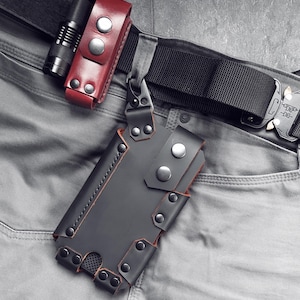 Leather iPhone Belt Case | Handmade Leather Phone Holster | Vertical Phone Pouch | Custom Monogram | Gift for Him