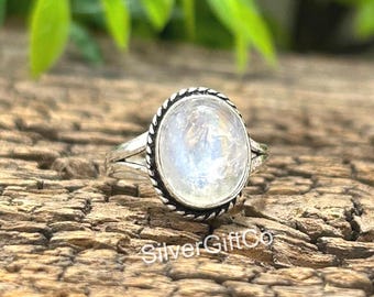 ハンドメイドムーンストーンスターリングシルバーリング：Boho Mystic