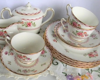 Crown Staffordshire Fine China Porcelain Teaset - English Crown Rose Pattern China Tea Set Teapot Teacups Pastry Plates 14x Piece, MINT