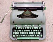 Hermes 3000 Vintage Typewriter, Write Your Great American Novel, Love Notes or Poems - Works Fine