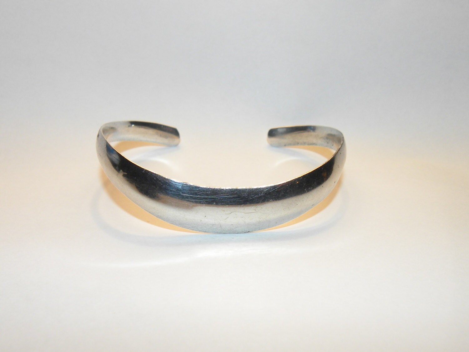 アクセサリー Vintage Silver Wide Wave Caff Bangle 925 VINTAGE STERLING SILVER WIDE WAVE DESIGN HARD BANGLE CUFF