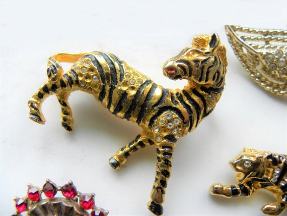 Enameled Zebra Faux Diamond Rhinestone Zebra Broo… - image 1