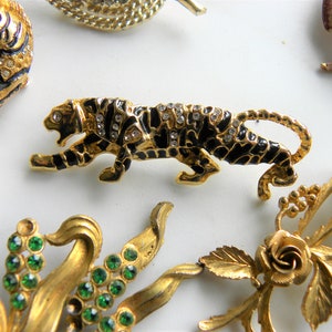 Vintage Enameled Tiger Brooch Pin with Pave Rhinestones