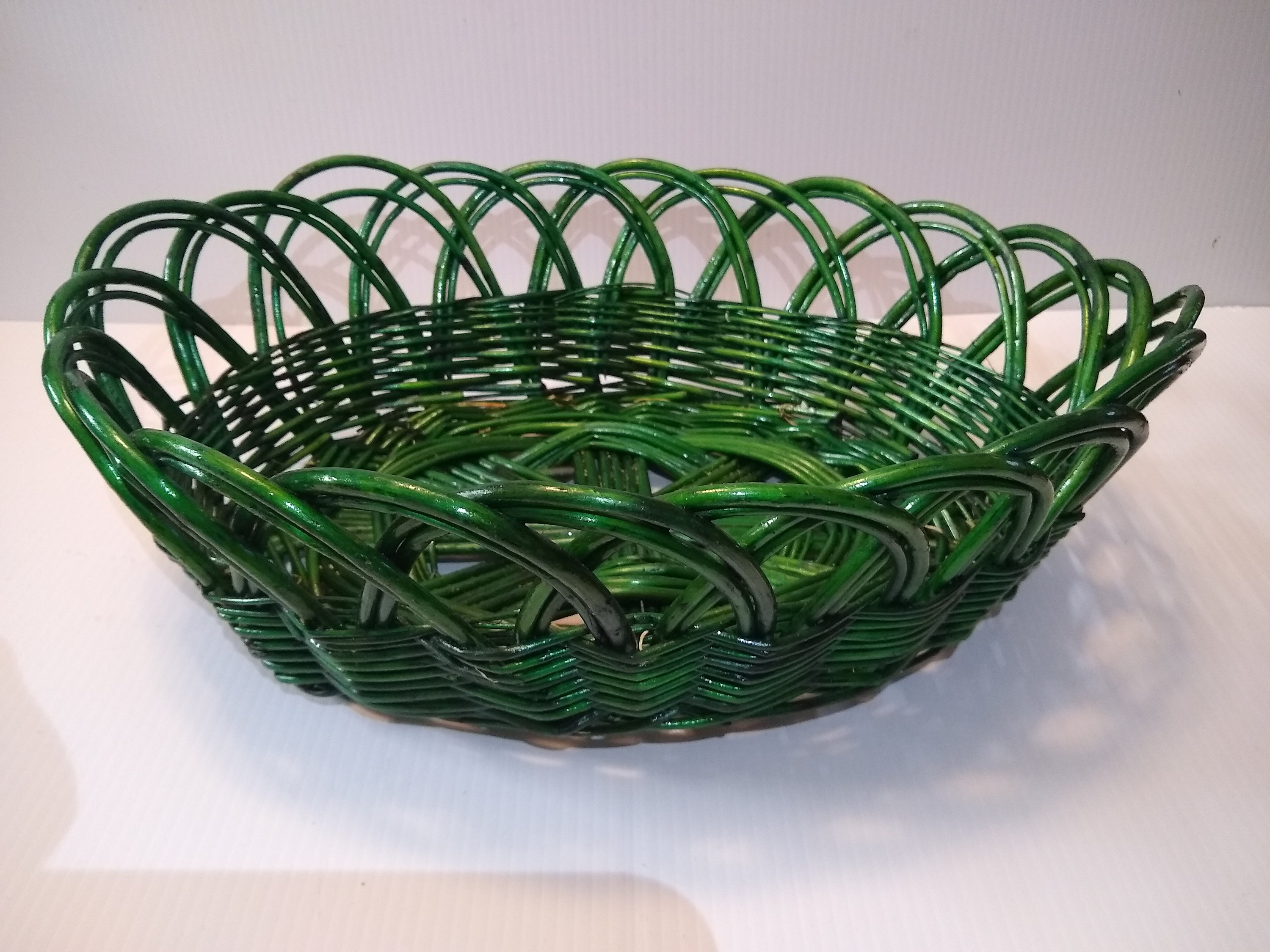 Vintage Green Wicker Basket Christmas Holiday Basket Serving Etsy