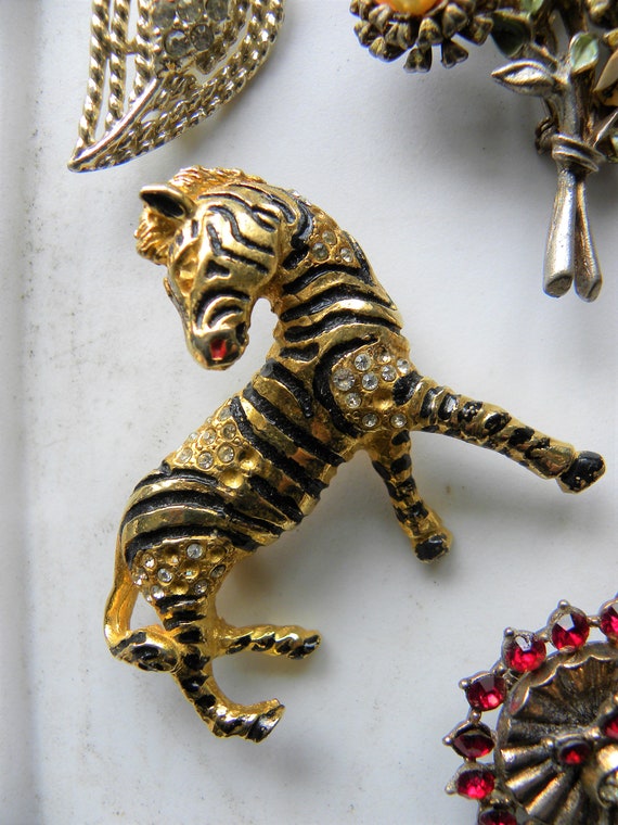 Enameled Zebra Faux Diamond Rhinestone Zebra Broo… - image 6