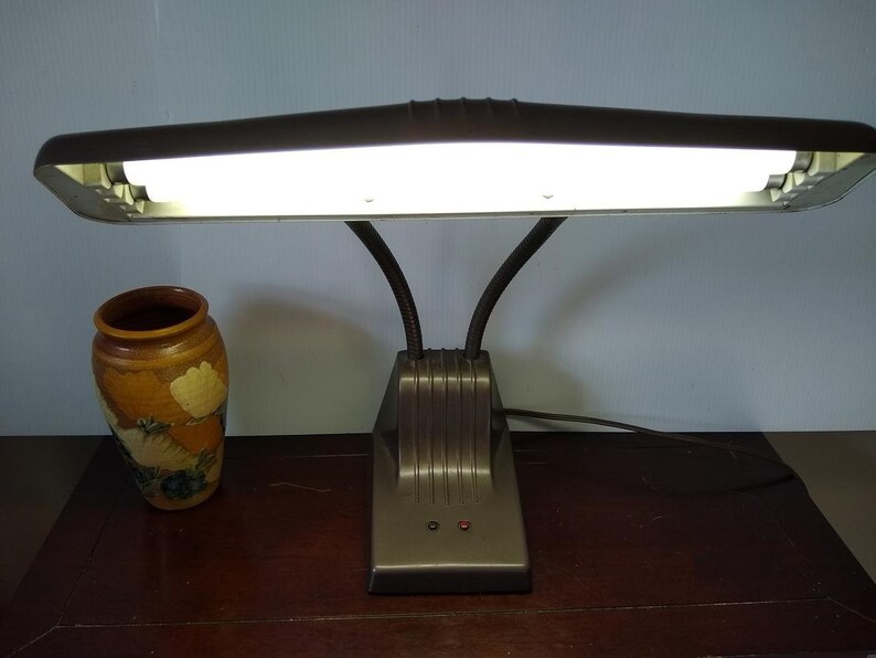 Vintage Dazor 1000 Desk Lamp Industrial Metal Drafting Desk Etsy