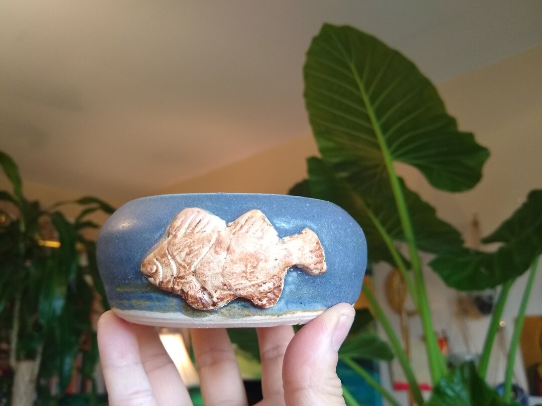 Hand Thrown Pottery Bowl: Vintage Blue Glaze Fish Relief Bowl - Etsy