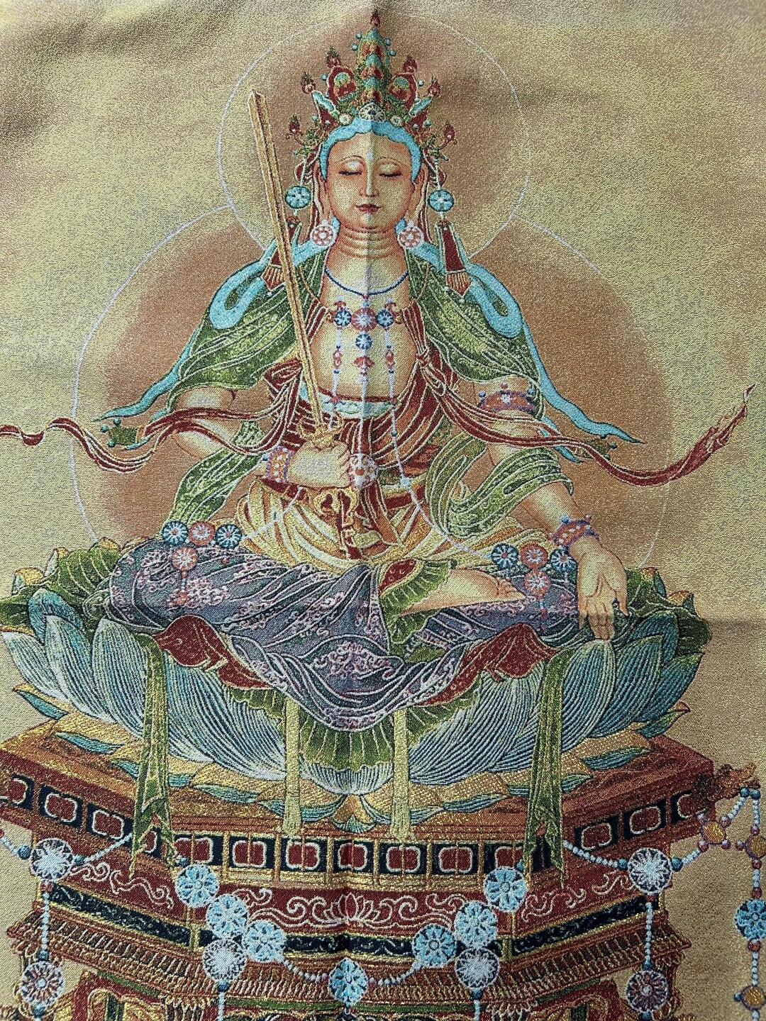 チベット観音布シルクアヴァロキテシュヴァラ女神タンカタンカ手描き