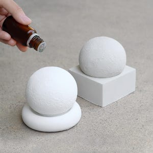 Concrete Moon Zen Essential Oil Diffuser | White & Gray Cement Passive Diffuser with Base | Smokeless Cozy Aromatherapy Home Fragrance