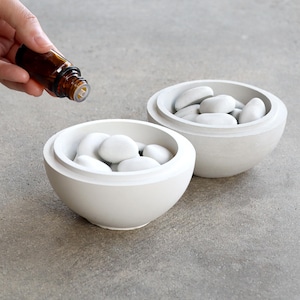 Concrete Stone Cozy-Inspired Essential Oil Diffuser Bowl | Pebble Cement Passive Essential Oil Diffuser | Smokeless Aromatherapy Fragrance