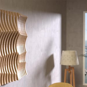 Könnte beinhalten: Eine Holzverkleidung mit einem wellenförmigen, abstrakten Design. Die Verkleidung ist aus hellem Holz und hat eine natürliche Oberfläche. Sie ist an einer Wand in einem Raum mit einem Fenster und einer Lampe montiert.