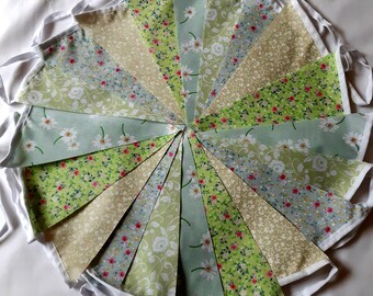 Bunting (guirlande) En Tissu Et Toile De Jute Vintage - Motif Floral Country - Neuf