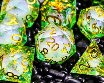 Green Liquid Core DnD Dice D6 for magic game,Dungeons and Dragons Dice D20 for RPG, Polyhedral Dice Set of 7 for RPG, high quality dice set