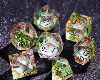 Green Grass Liquid Core DnD Dice Set for magic game, Full Dinosaur Dungeons and Dragons Dice Set for RPG, Full Fish Liquid Core D&D Dice Set