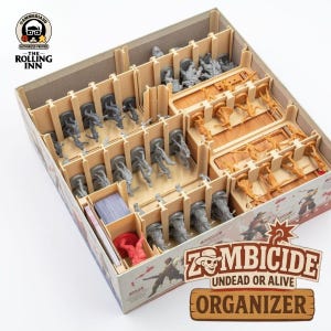 Könnte beinhalten: Ein Set aus drei Keramikbechern mit gesprenkelter, matter Oberfläche. Die Becher sind in Creme-, Hellgrau- und Dunkelgrautönen gehalten. Jeder Becher hat ein schlichtes, minimalistisches Design und einen abgerundeten Henkel.