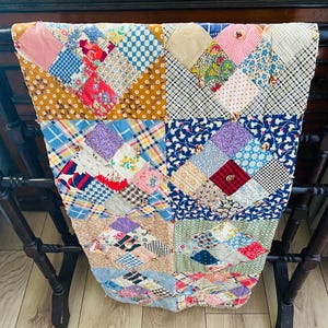 Vintage 1930s Feedsack Quilt Remnant 16.5" x 60" Fabric Salvaged Textile Nine Point Patchwork Pattern