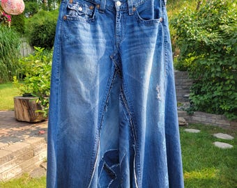 Kreolka True Religion tattered and torn denim skirt, patchwork, pockets, frayed, distressed by time, worn out, artfully destroyed, long