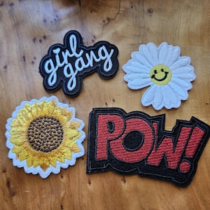 4 peice daisy flower patch Girl gang iron on patch set