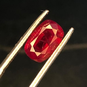 1.52CT Natural NO HEAT Pigeon Blood Ruby – Cushion Cut Gemstone | Vivid Red Loose Ruby for Fine Jewelry | Rare Ruby | July Birthston 7*5*4MM