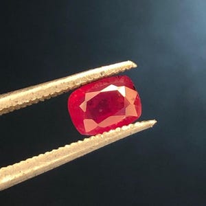 0.69CT Natural Untreated Pigeon Blood Ruby –Natural Ruby Gemstone | Loose Red Gemstone for Fine Jewelry | Rare Ruby | July Birthston 5*4*3MM