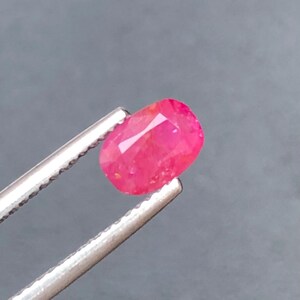 Pinkish-Red Ruby Gemstone: 1.30 Ct Cushion Cut, Afghan Mined, Unheated Natural