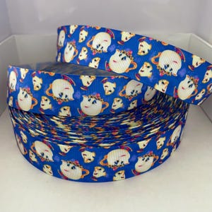 Nastro grosgrain con il personaggio di Mrs Bric e Chip tagliato su misura