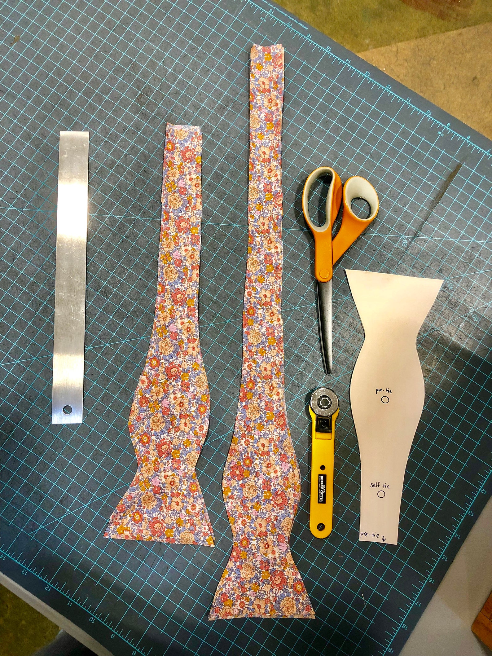 adjustable bow tie sewing pattern