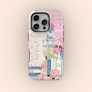 Könnte beinhalten: Eine Handyhülle mit einem Collage-Design mit floralen und textlichen Elementen. Die Hülle hat einen weißen Rand und ein rosa, blaues und grünes Farbschema. Der Text enthält "Vogue", "The New York" und "Julia Child".