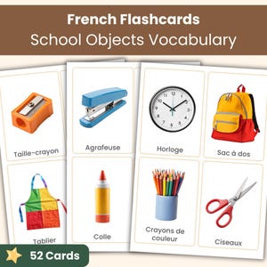 Peut inclure: Un jeu de 52 cartes mémo pour le vocabulaire des objets scolaires en français. Les cartes présentent des images d'un taille-crayon orange, une agrafeuse bleue, une horloge, un sac à dos jaune et rouge, un tablier, de la colle, des crayons et des ciseaux.